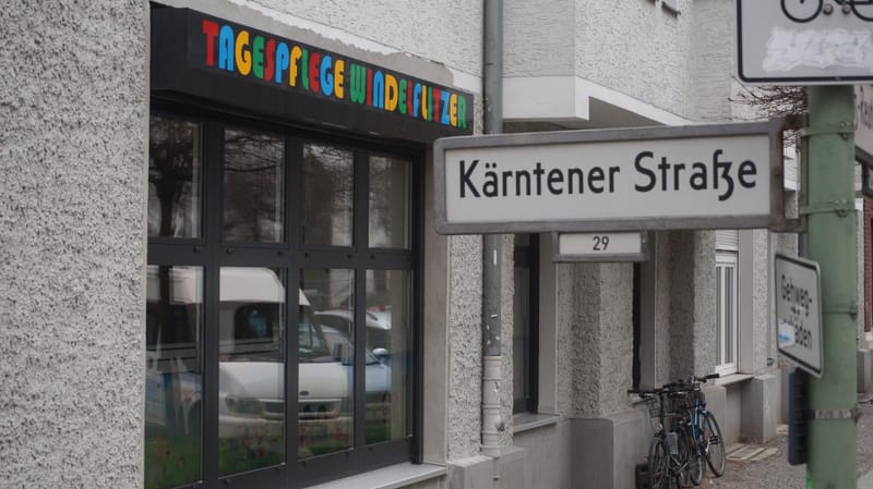 Entrance of Kindertagespflege Windelflitzer in Kärntener Straße, Berlin-Schöneberg